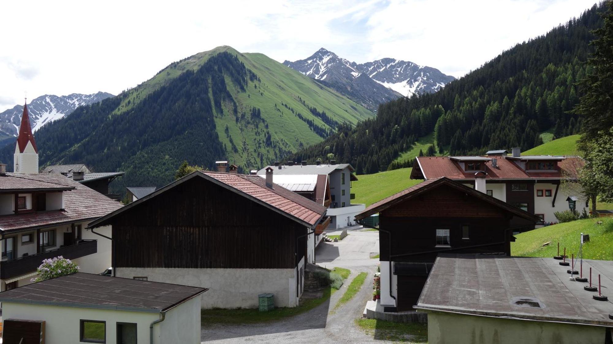 Landhaus Cornelia Berwang Luaran gambar