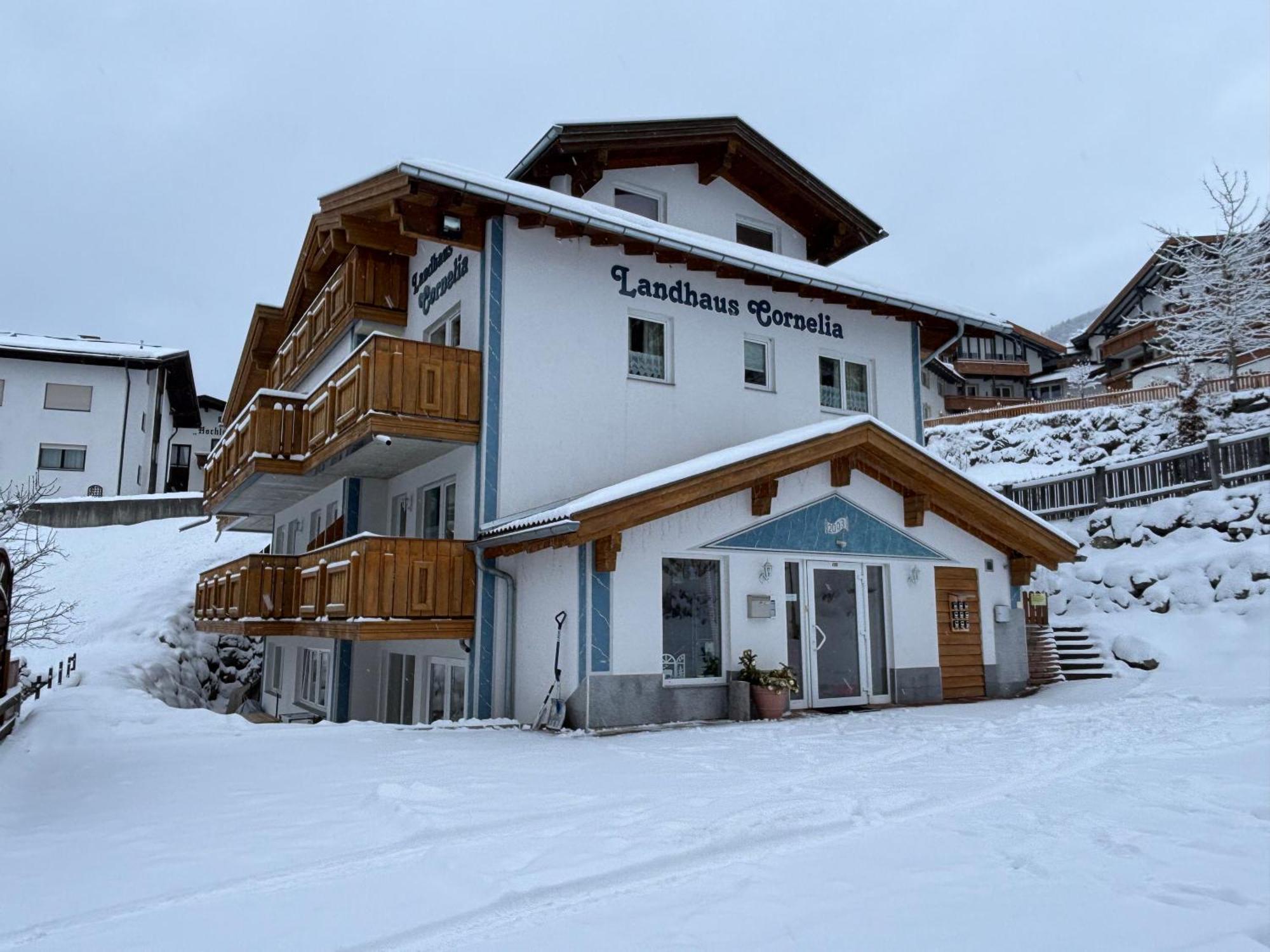 Landhaus Cornelia Berwang Luaran gambar
